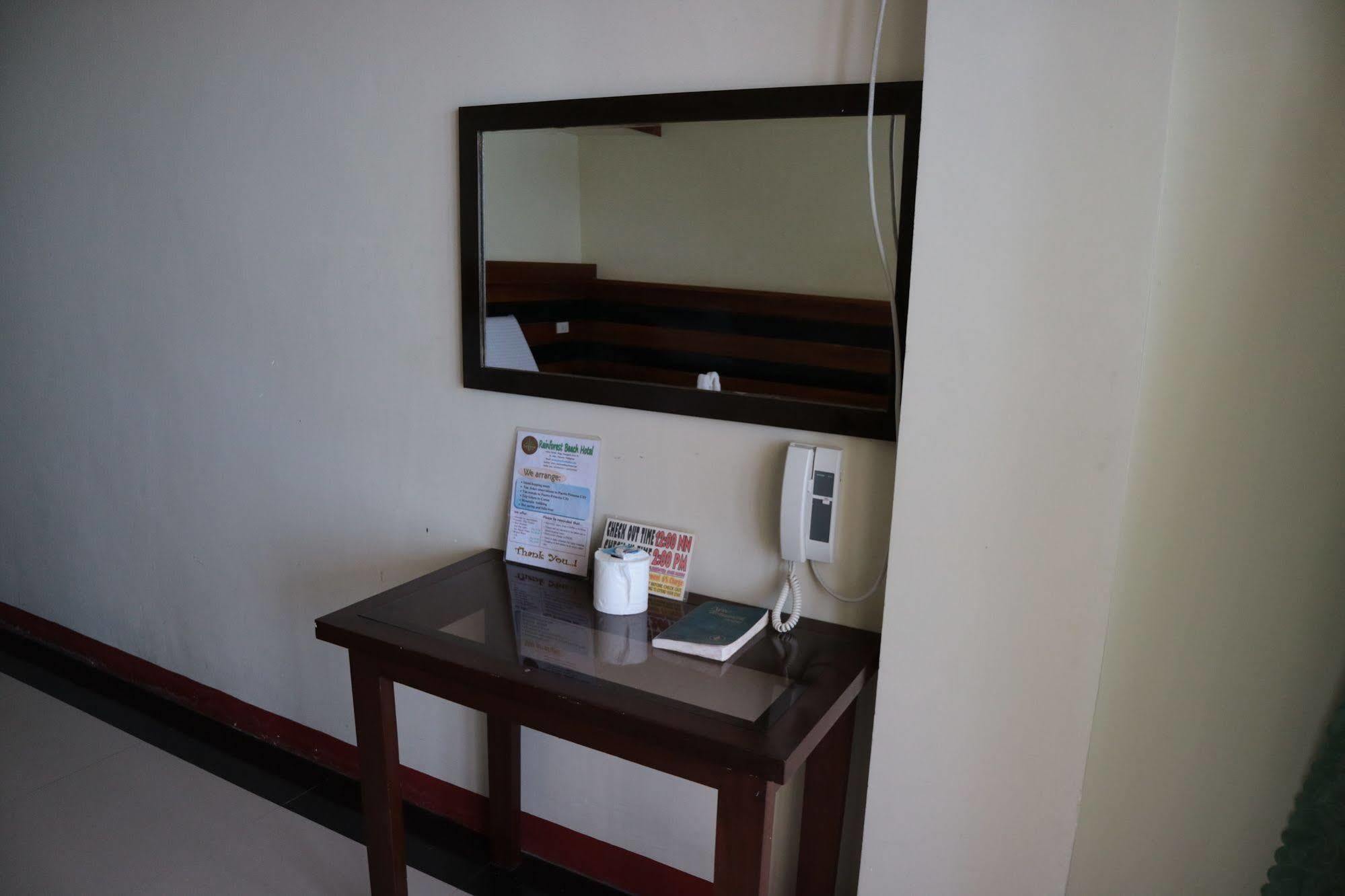 Rainforest Beach Hotel El Nido Bagian luar foto