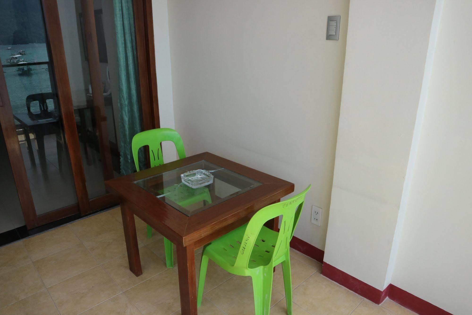 Rainforest Beach Hotel El Nido Bagian luar foto