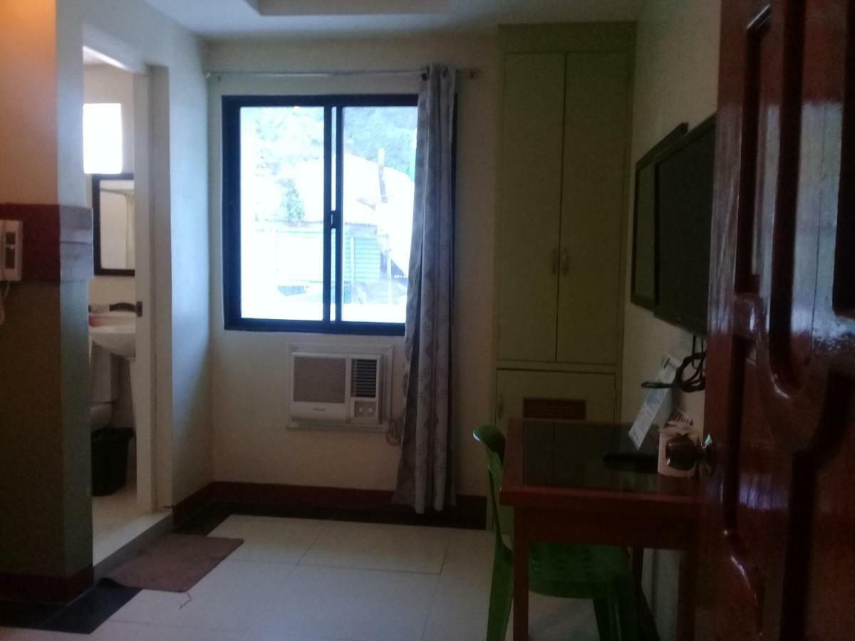 Rainforest Beach Hotel El Nido Bagian luar foto