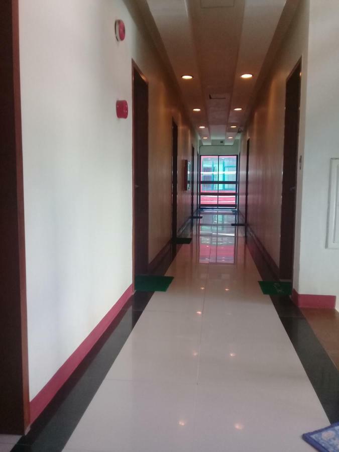 Rainforest Beach Hotel El Nido Bagian luar foto