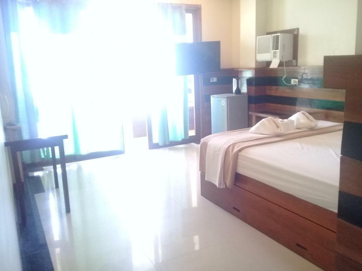 Rainforest Beach Hotel El Nido Bagian luar foto