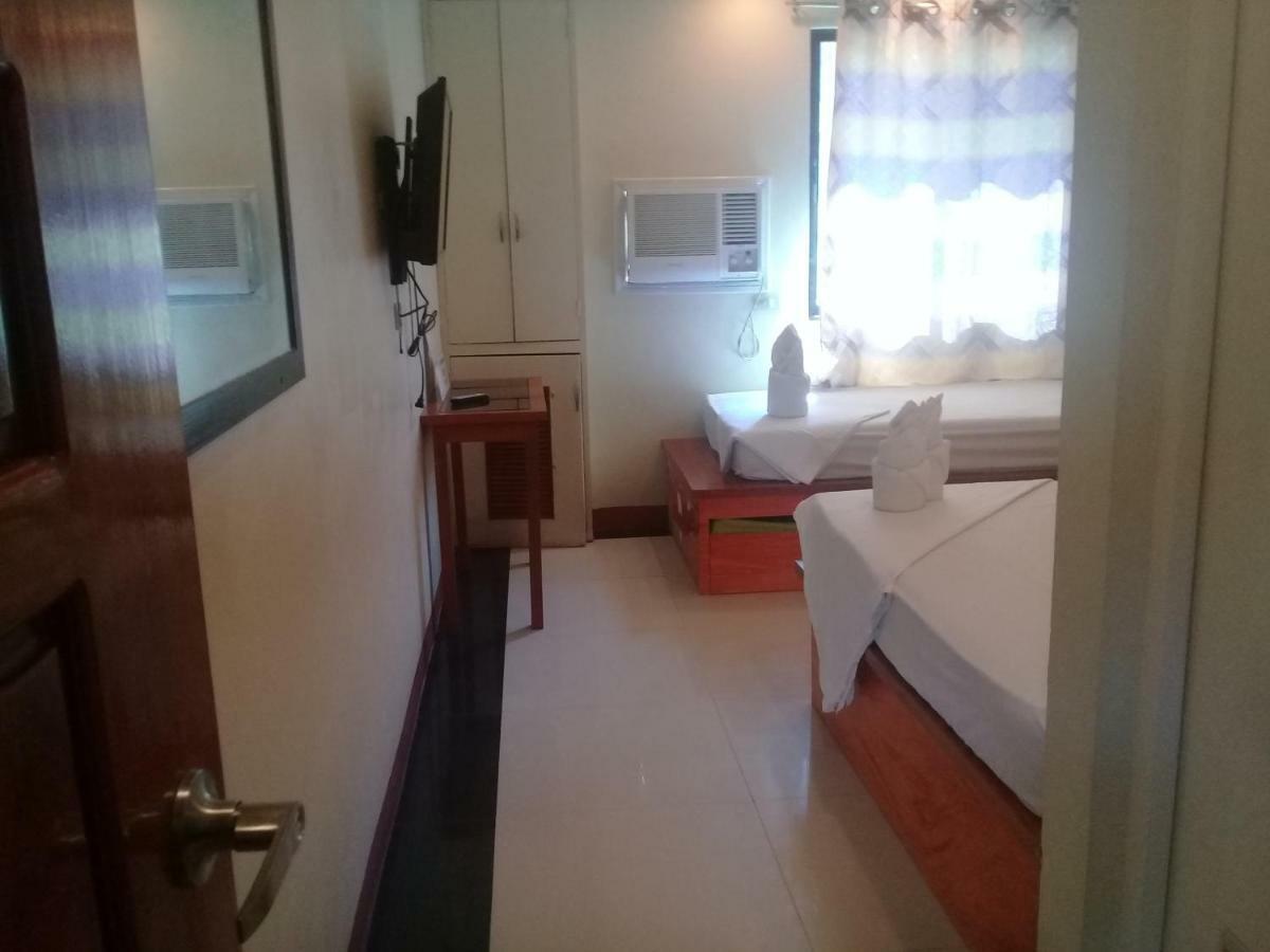Rainforest Beach Hotel El Nido Bagian luar foto