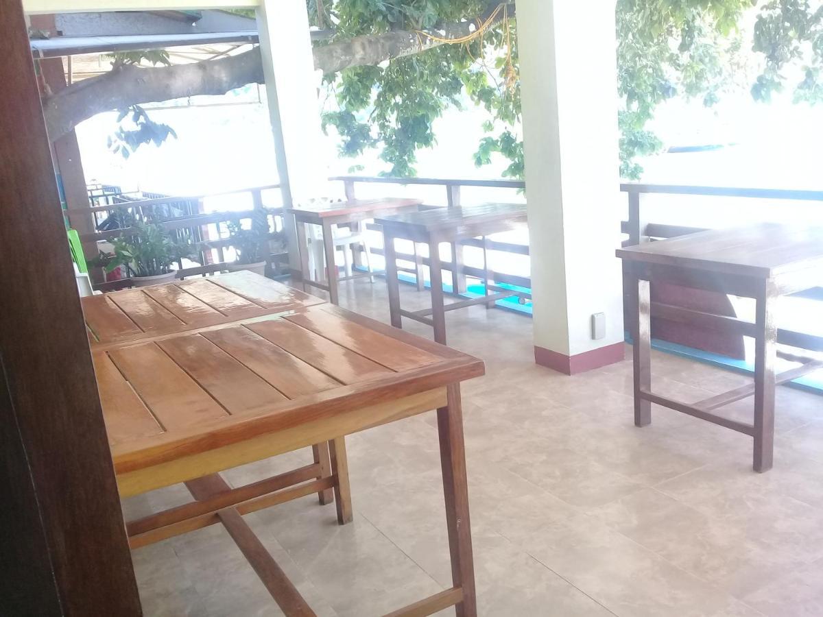 Rainforest Beach Hotel El Nido Bagian luar foto