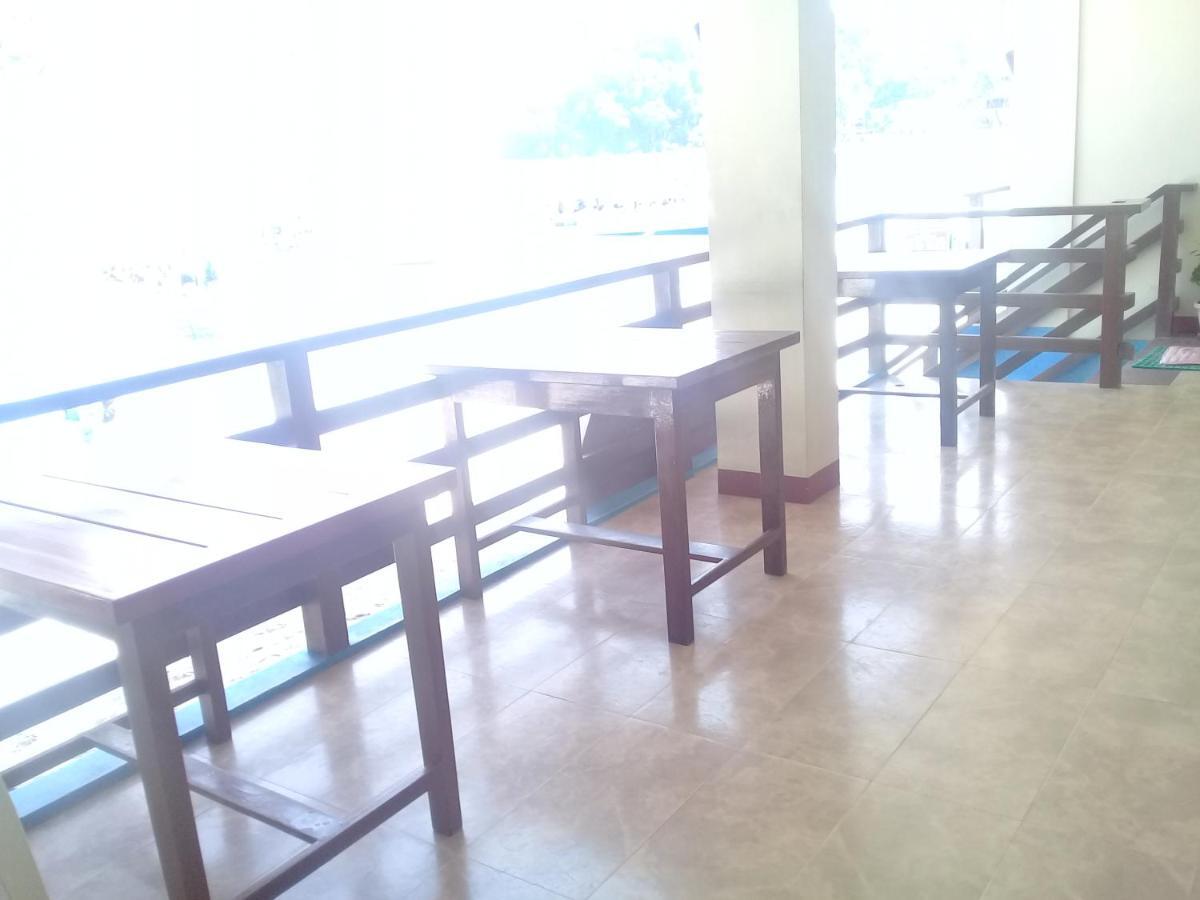 Rainforest Beach Hotel El Nido Bagian luar foto